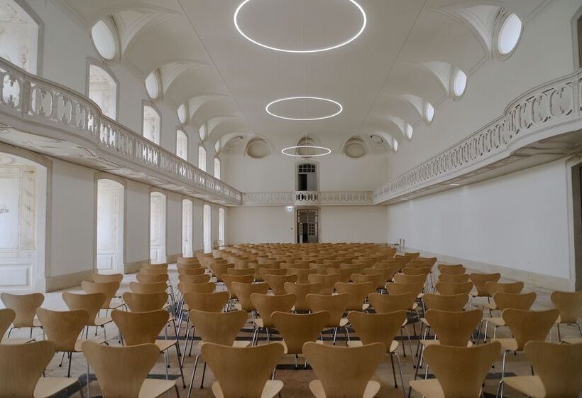 ホテル Montebelo Mosteiro de Alcobaça Historic