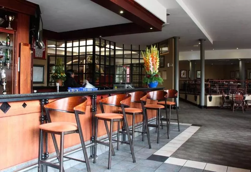 Aha Kopanong Hotel & Conference Centre