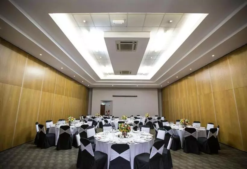 Aha Kopanong Hotel & Conference Centre