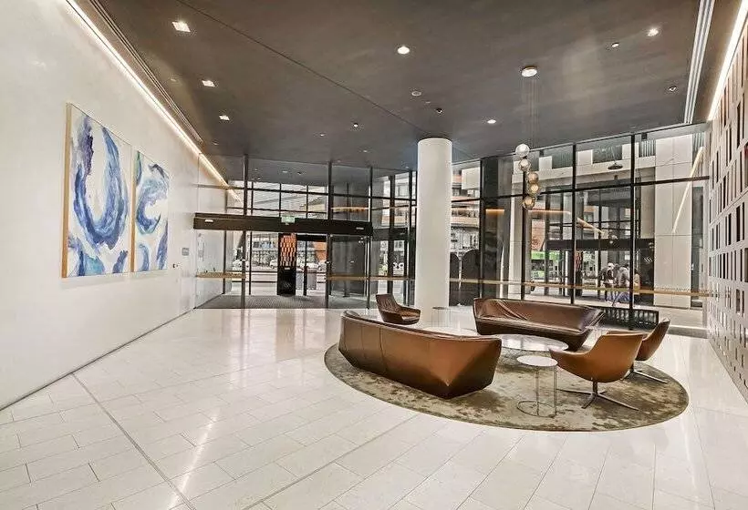 Astra Apartments Docklands