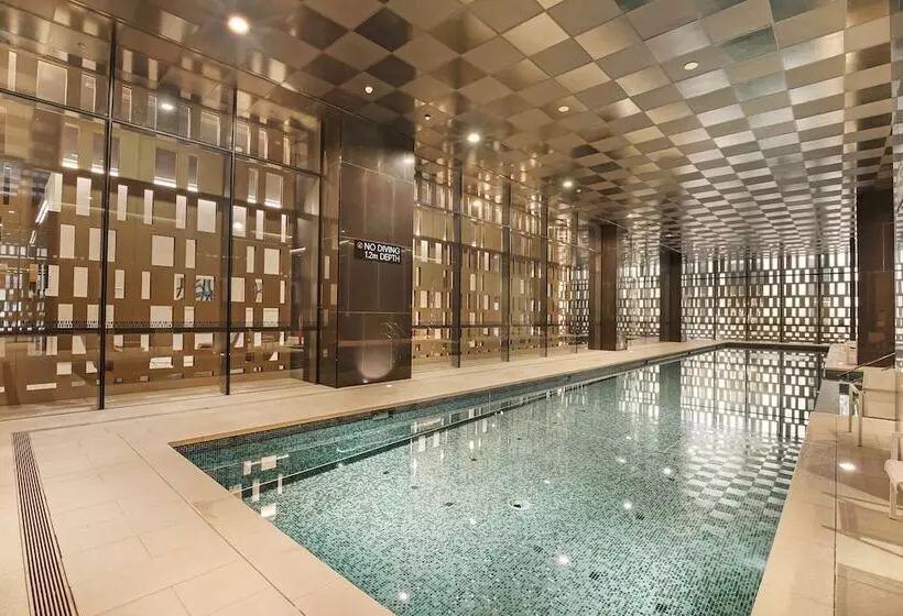 Astra Apartments Docklands