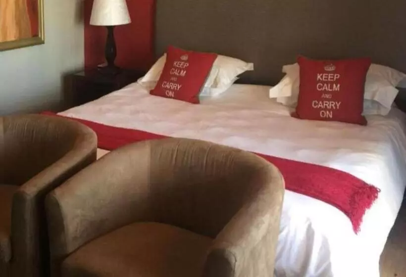 تختخواب و صبحانه Sea Whisper Guest House