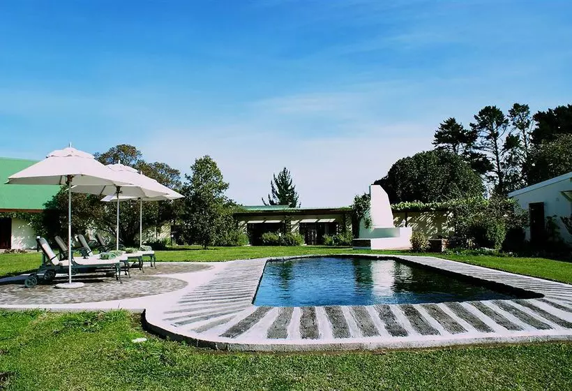 مبيت وإفطار Tarn Country House