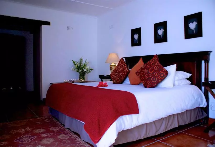 مبيت وإفطار Tarn Country House