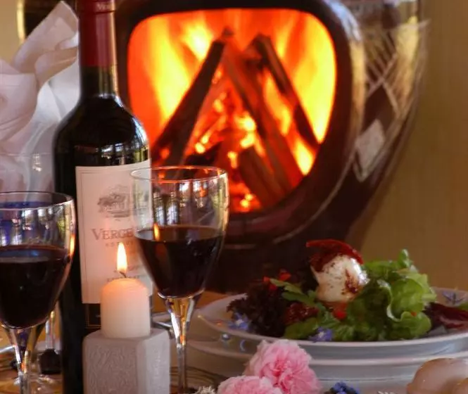 مبيت وإفطار Tarn Country House