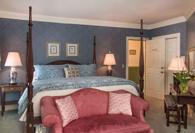 Bed and Breakfast The Inn At Ormsby Hill