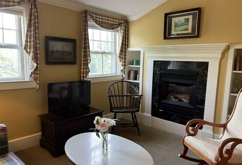 Bed and Breakfast The Inn At Ormsby Hill