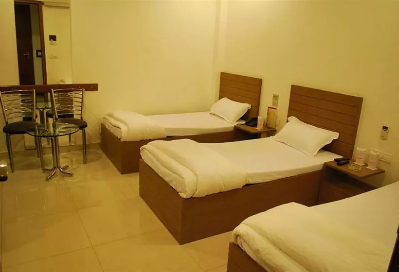 בית מלון כפרי Arina Inn