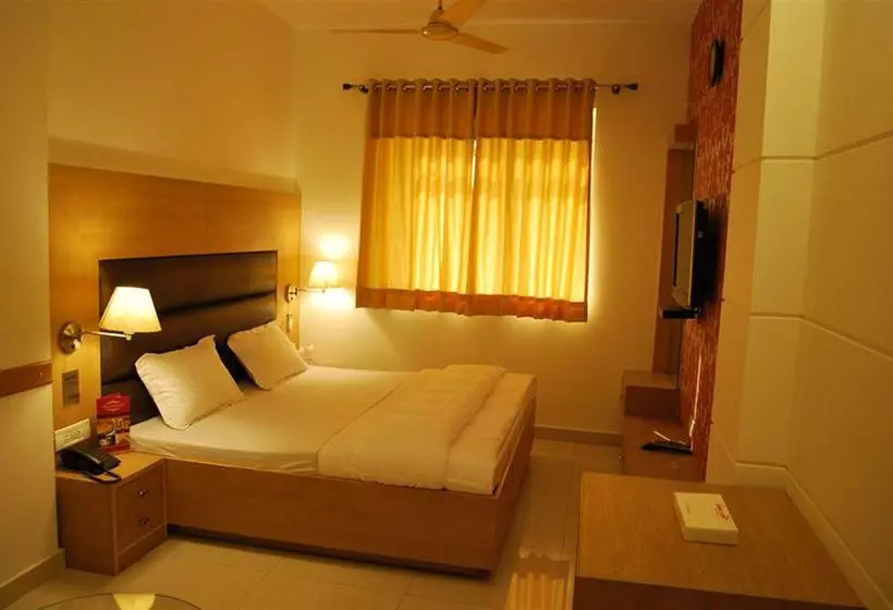 בית מלון כפרי Arina Inn