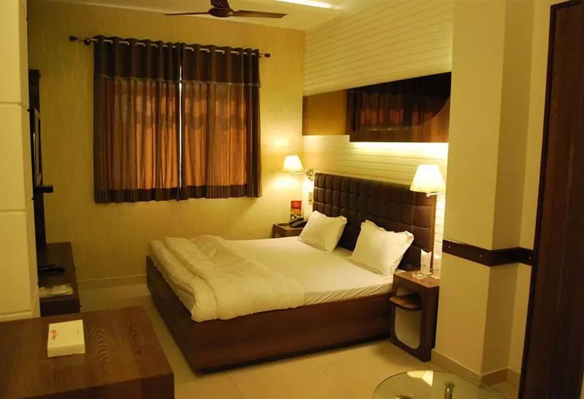 בית מלון כפרי Arina Inn