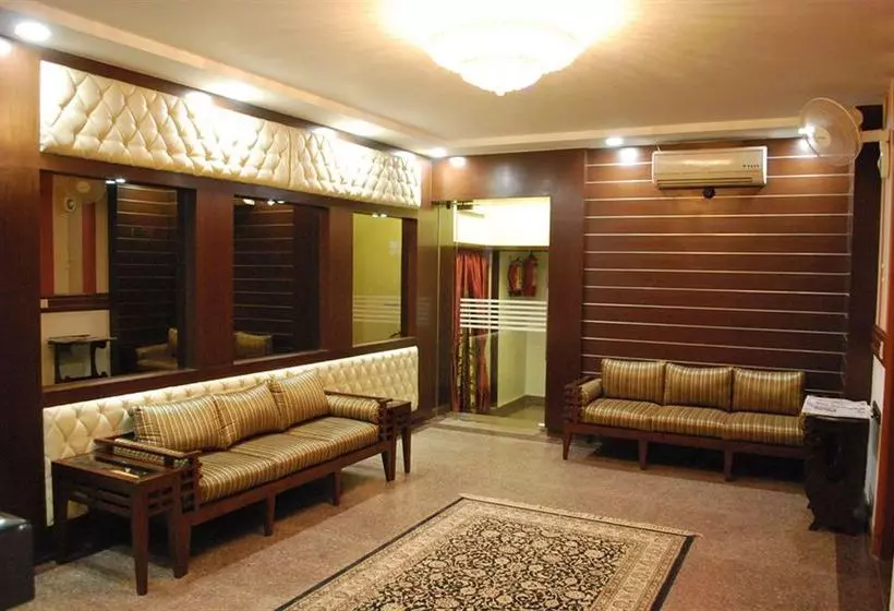 בית מלון כפרי Arina Inn