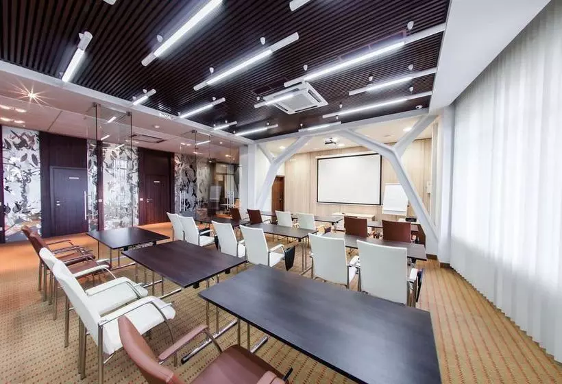 Spa Hotel Best Western Russian Manchester