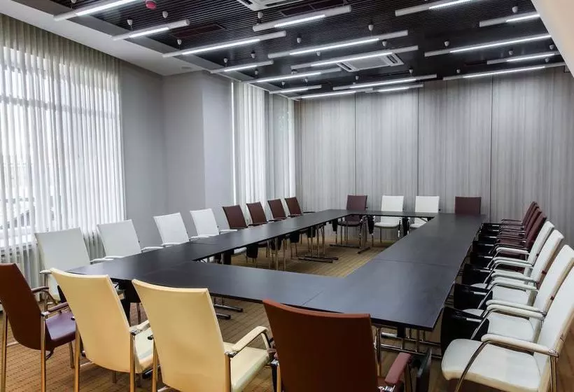 Spa Hotel Best Western Russian Manchester