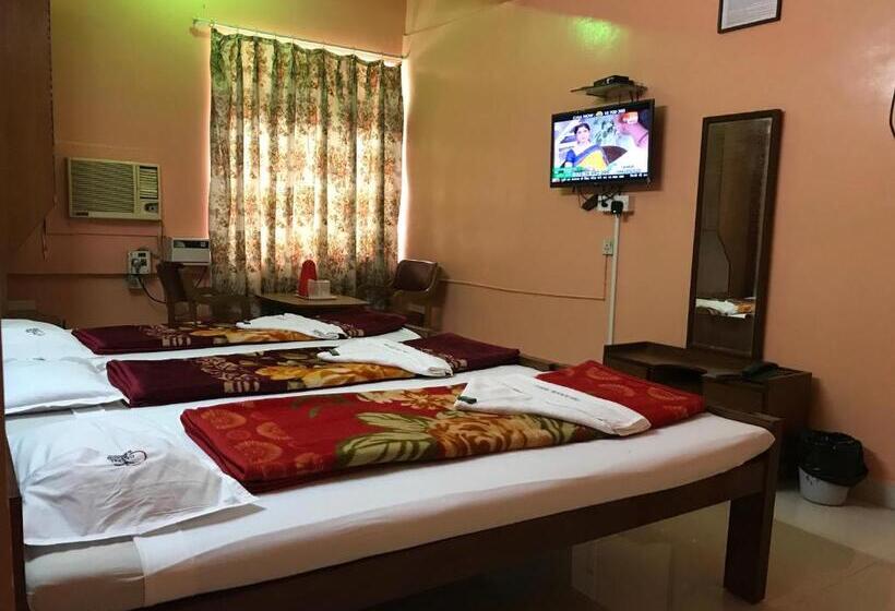 Hotel Campal Beach Resort