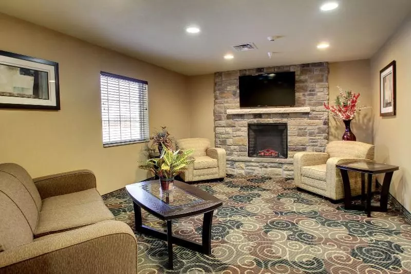 Cobblestone Hotel & Suites   Broken Bow