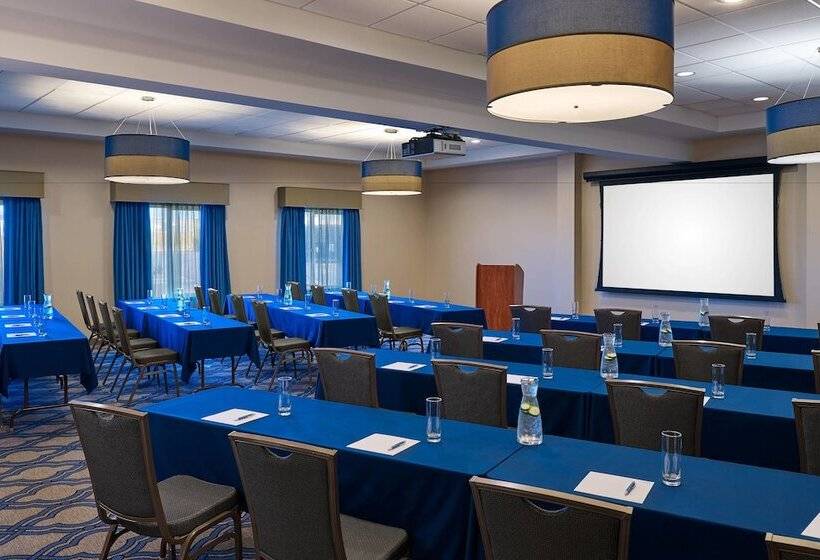 酒店 Four Points By Sheraton Williston