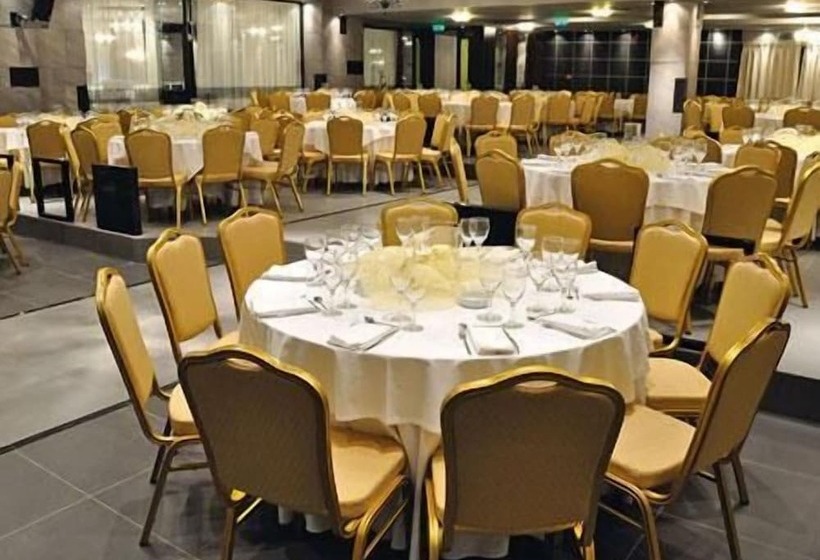 Отель Gallery Art