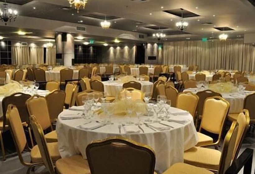 Отель Gallery Art