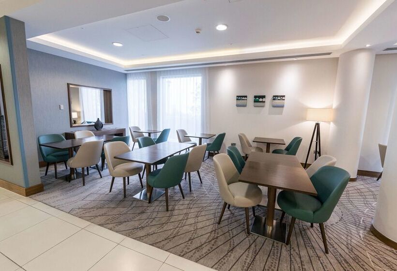 فندق Hampton By Hilton Bournemouth