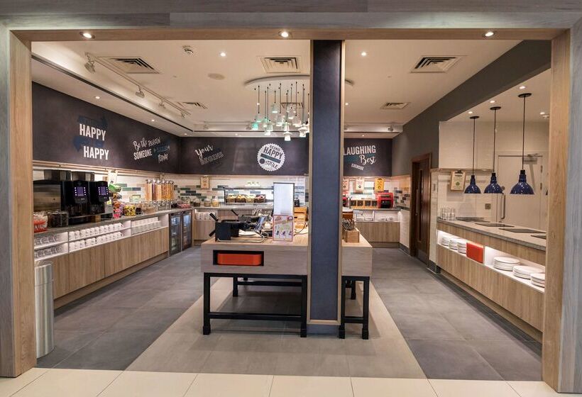 فندق Hampton By Hilton Bournemouth