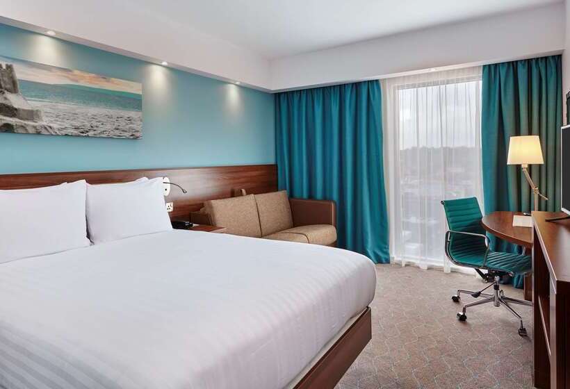 فندق Hampton By Hilton Bournemouth