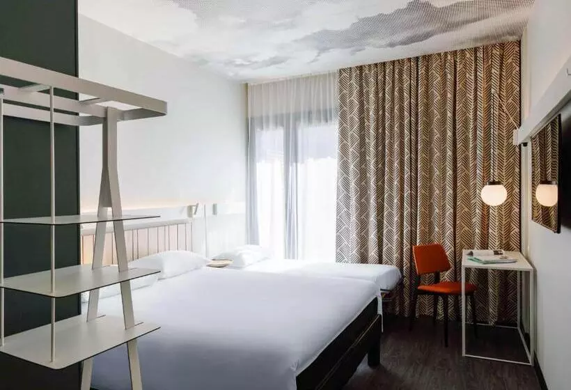 Отель Ibis Lyon Est Meyzieu