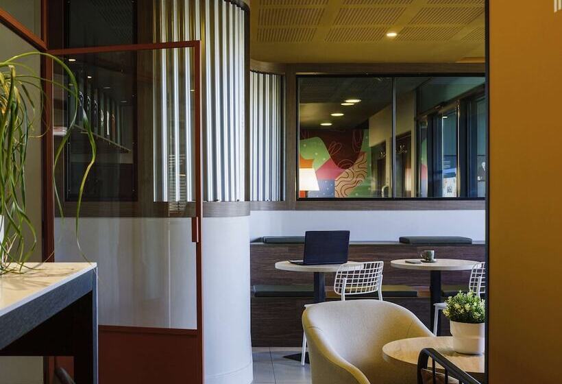 Hotel Ibis Lyon Est Meyzieu