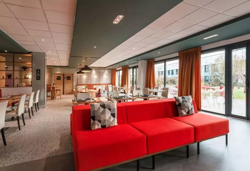 Отель Ibis Lyon Est Meyzieu