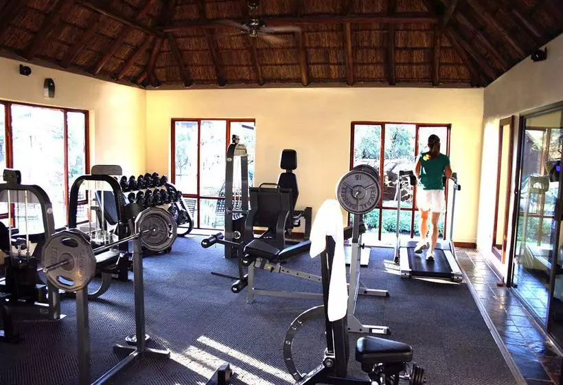 Отель Protea Zebula Lodge