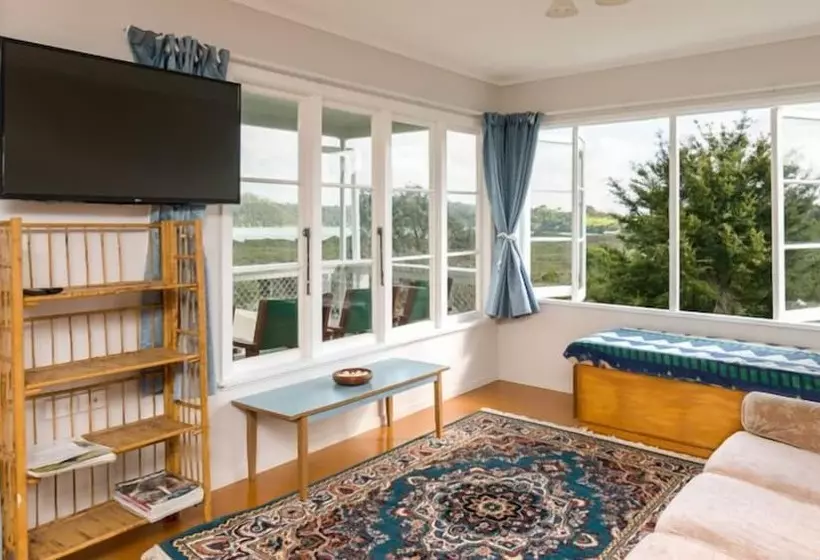 호텔 Russell   Orongo Bay Holiday Park