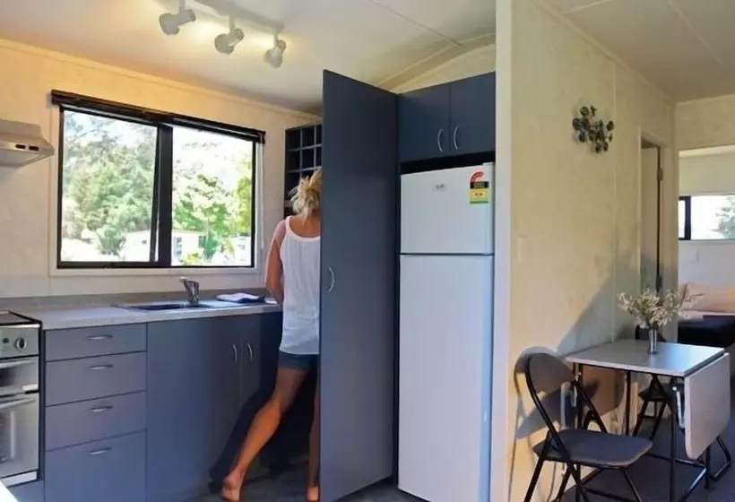 호텔 Russell   Orongo Bay Holiday Park