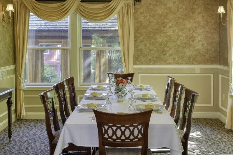 فندق The Inn At Thorn Hill