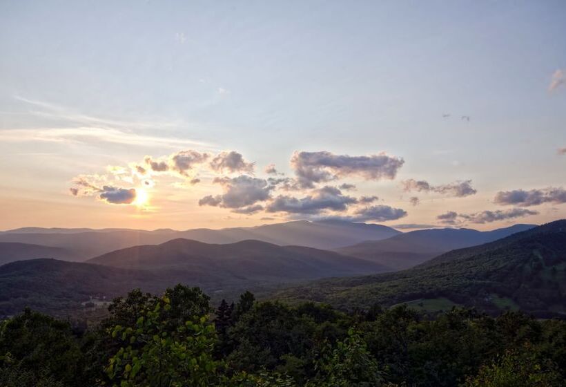 فندق The Inn At Thorn Hill