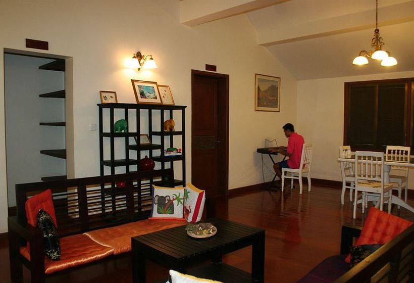 ホテル The Pool And Palm Villa