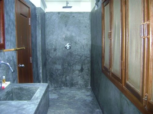 ホテル The Pool And Palm Villa