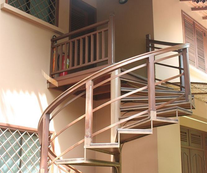 ホテル The Pool And Palm Villa