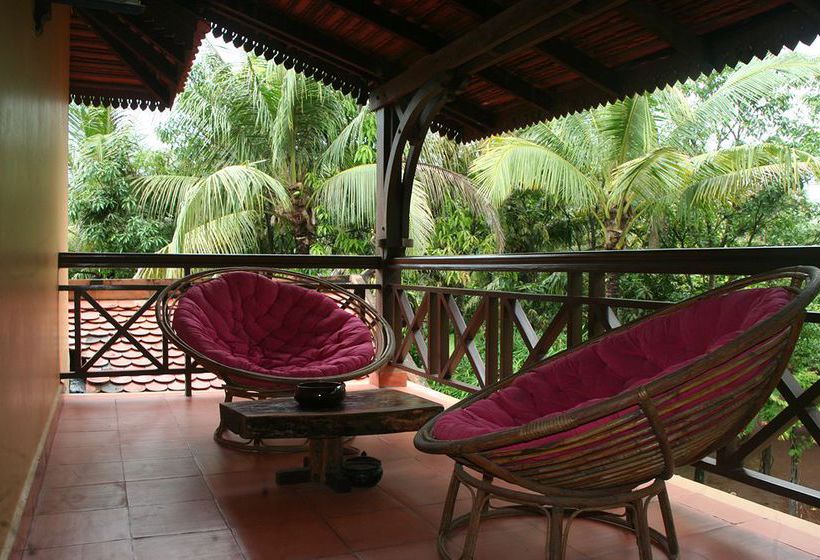 ホテル The Pool And Palm Villa