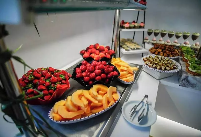 Hotel Tmk L Atrium Yasmine By Turismark