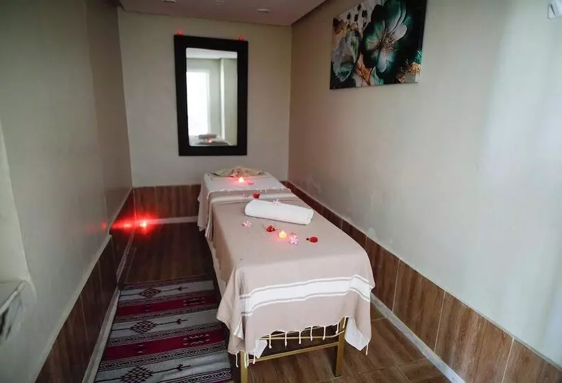 Hotel Tmk L Atrium Yasmine By Turismark