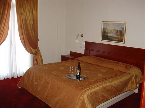 فندق To Hani Tou Kokkini