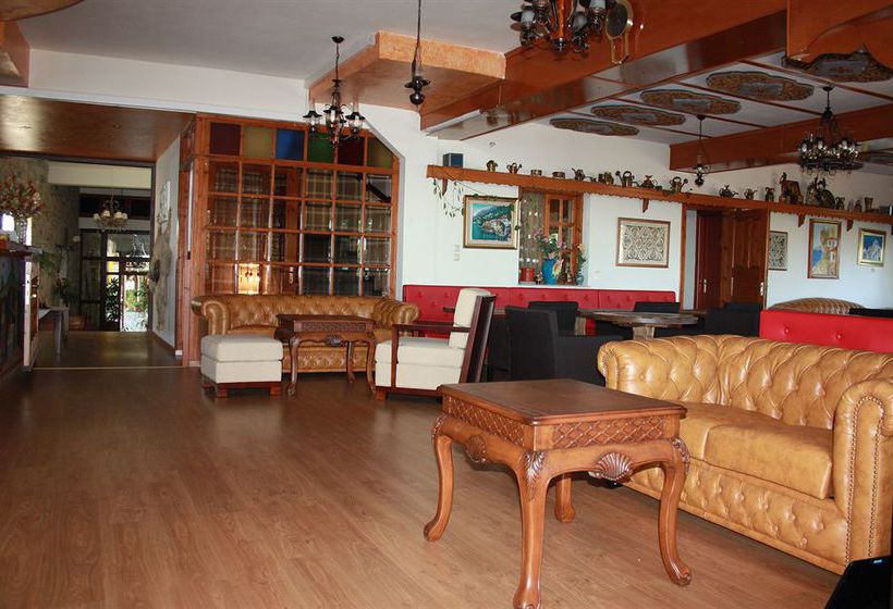 فندق To Hani Tou Kokkini