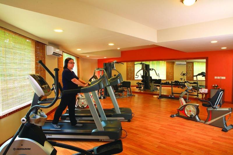 فندق Uday Suites   The Airport