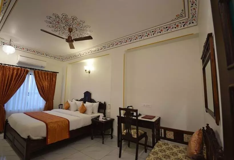 Отель Umaid Residency A Regal Heritage Home