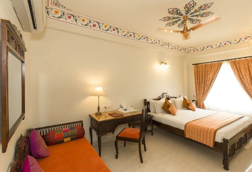 호텔 Umaid Residency A Regal Heritage Home