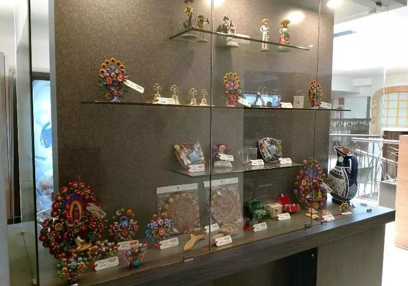 ホテル Villa De Madrid