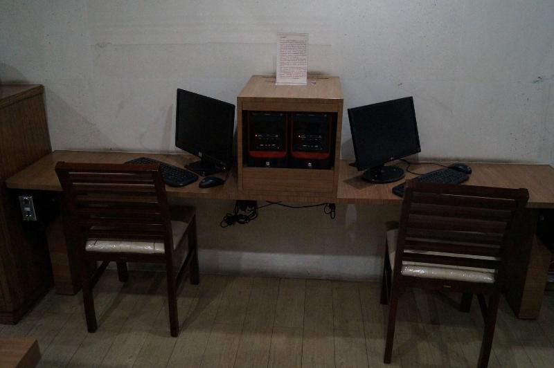 هتل Villa De Madrid