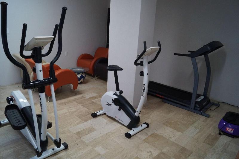 هتل Villa De Madrid