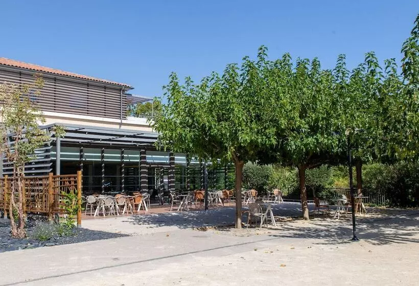 Zenitude Hotel La Valadiere, Ascend Hotel Collection