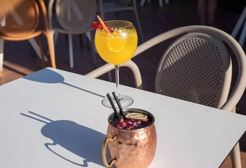 Zenitude Hotel La Valadiere, Ascend Hotel Collection