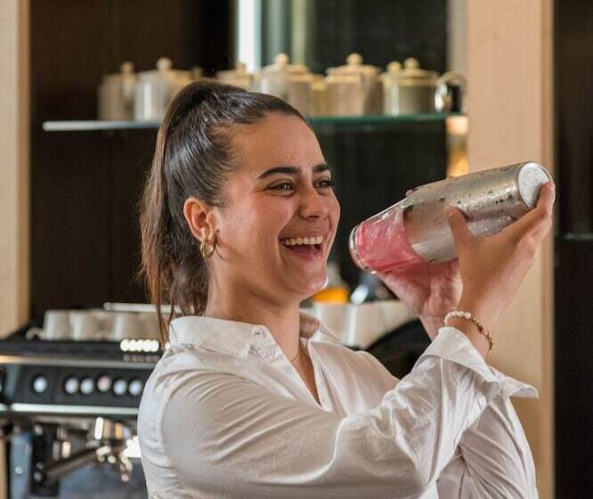 Zenitude Hotel La Valadiere, Ascend Hotel Collection